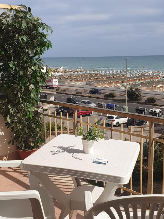 Il Mare Di Roma Apartment 리도디오스티아 외부 사진